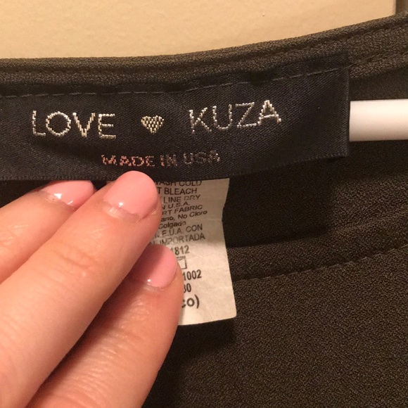 Fun blouse! - Picture 4 of 4